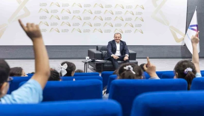Başkan Seçer, çocukların sorularını yanıtladı
