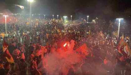 Galatasarayın şampiyonluğu Mersinde coşkuyla kutlandı