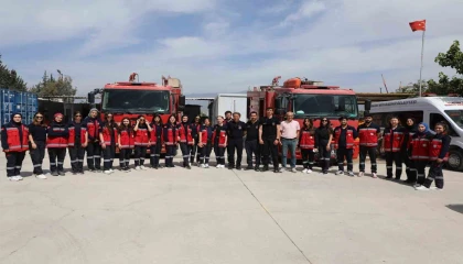 Hatay itfaiyesinden üniversite öğrencilerine yangın eğitimi