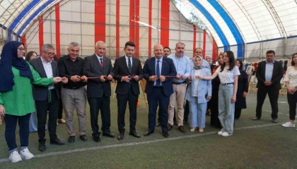 Hayat boyu öğrenme haftasında kursiyerler yeteneklerini sergiledi