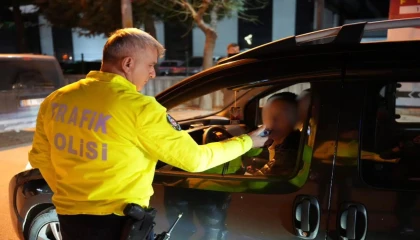 Ispartada 2,5 saate 65 araç denetlendi, 12 sürücüye ceza kesildi