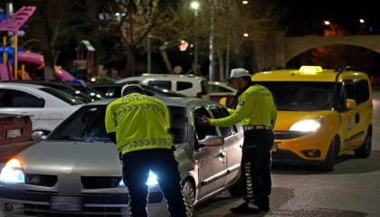 Ispartada kurallara uymayan 15 sürücüye cezai işlem uygulandı