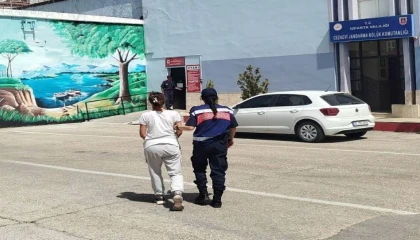 Ispartada nitelikli yağma suçundan 8 yıl hapis cezası bulunan şahıs yakalandı