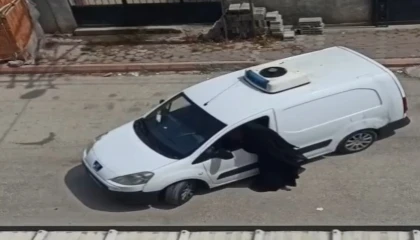 Kahvaltı yüzünden eşini darbetti, o anlar saniye saniye görüntülendi