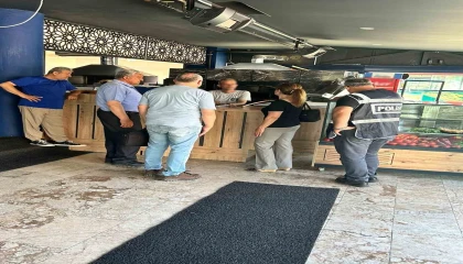 Kapalı alanlarda tütün kullanımına izin veren 4 işletmeye idari para cezası