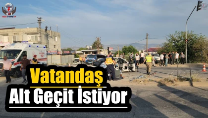 Kaza kavşağı olarak anılan yerde yine kaza: Vatandaşlar alt geçit istedi