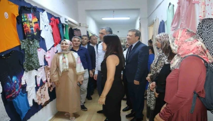 Kozanda kadınların el emekleri sergilendi