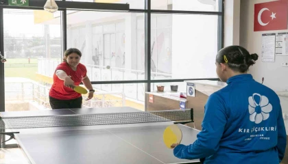 Mersinde kız kardeşlerden spor başarısı