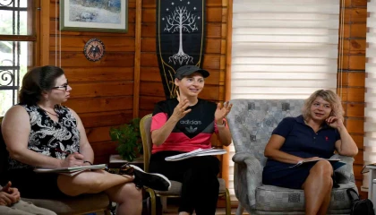 Muratpaşadan yabancılara Türkçe Konuşma Kulübü