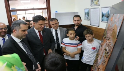 Öğrencilerin projeleri fuarda sergilendi