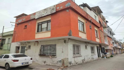 Ölen iki aylık bebeğiyle 10 gün evde yaşayan anne babaya 25er yıl hapis cezası verildi