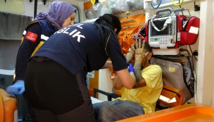 Ortalığı savaş alanına çeviren, kamyon sürücüsü ‘Kimseye bir şey oldu mu? diyerek gözyaşı döktü