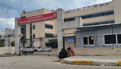 Oyun oynarken balkondan düşen küçük çocuğun cenazesi gözyaşları içinde teslim alındı