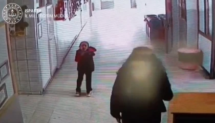 Sınıfta ölümle burun buruna gelen öğrenciye öğretmeni can oldu