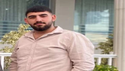 Trafik kazasında ölen genç, davul zurna eşliğinde toprağa verildi