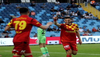 Trendyol Süper Lig: Adana Demirspor: 0 - Göztepe: 2 (Maç devam ediyor)