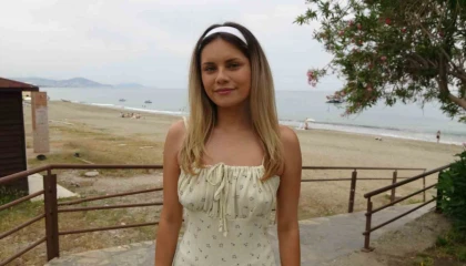 Türkiyenin gönüllü turizm elçisi: İsveçli köylü güzeli