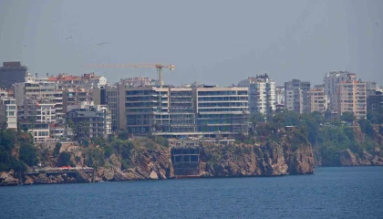 Vali Şahin: Falezlerde denize açılan tünellerle ilgili yetkili kurumlar olarak çalışmalarımız sürüyor