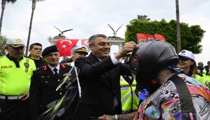 Vali Toros: Trafiğin, hepimizin ortak sorumluluğu olduğunu bilmeliyiz