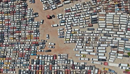 Yediemin otoparkları araç mezarlığına döndü, 25 yıldır bekleyen araçlar var