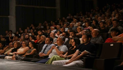 4. Avukat Soner Ustaoğlu Tiyatro Günleri perdelerini kapattı