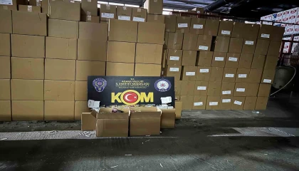 Adanada 13 milyon liralık makaron ele geçirildi