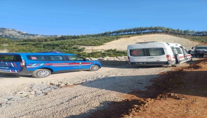 Adanada gölet çalışmasında toprak kayması: 1 ölü