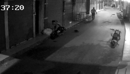 Adanada sokak sokak gezip bisiklet ve motor çalan 3 şüpheli tutuklandı