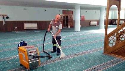Akdenizde ibadethanelere kesintisiz temizlik hizmeti