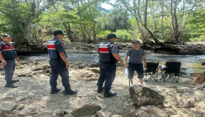 Akdenizde yangın alarmı, Aksekide jandarma devriyeleri sıklaştırdı