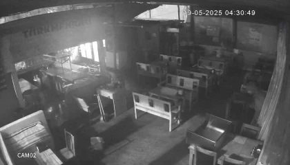 Akşam tost yediği iş yerini gece soydu