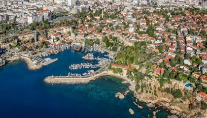 Antalya Mermerli Plajında bin TLlik giriş ücreti tartışması