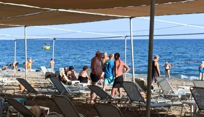 Antalyada tatil yapan turist denizde boğuldu