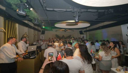 ANTGİADdan beyaz konseptli Yaza Merhaba partisi