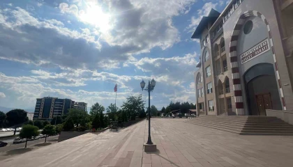 Aralarında eski başkanlar da var: Depremde yıkılan 2 binayla ilgili 10 kamu görevlisine soruşturma izni