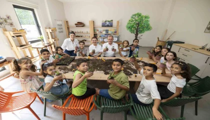 Başkan Seçer çocuklarla bir araya geldi