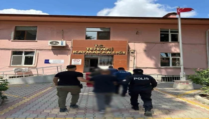 Burdurda 51 gram uyuşturucu ile yakalanan 2 kişi tutuklandı