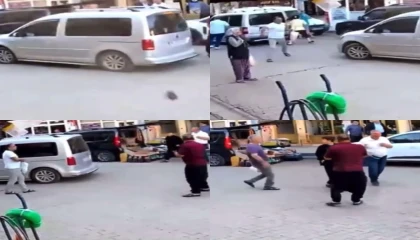 Deprem anındaki panik, güvenlik kamerasına yansıdı