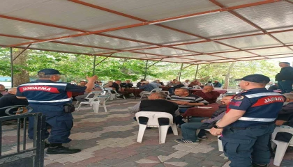 Eğirdir jandarmasından suda boğulmalara karşı bilgilendirme faaliyeti