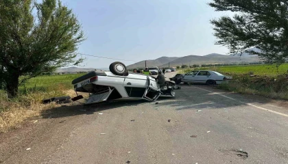 Elbistanda trafik kazası: 2 yaralı