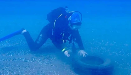 Gazipaşada caretta carettalar için deniz dibi temizliği yapıldı