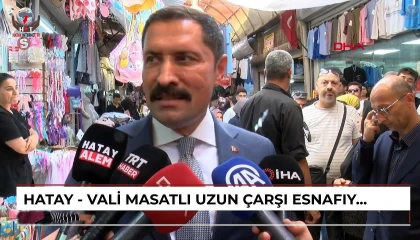 Hatay Valisi Masatlı tarihi Uzun Çarşıda esnafla son kez bayramlaştı