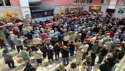 Hayatını kaybeden gazeteci Zeki Özer, son yolculuğuna uğurlandı