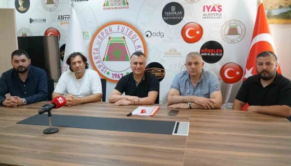 Isparta 32 Spor Bülent Akana emanet