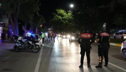 Ispartada bir saatte 12 araç ve sürücüsüne idari para cezası uygulandı