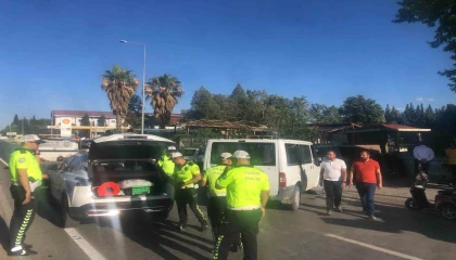 Kahramanmaraşta 3 araçlı zincirleme kaza: 4 yaralı