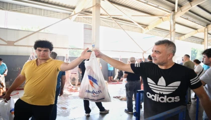 Konyaaltında ücretsiz kurban kesim hizmeti sunuldu