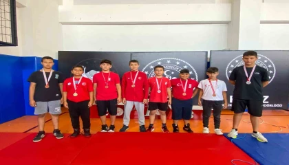 Manavgat Belediyesi Güreş Kulübünden, Antalya il seçmelerinde büyük başarı