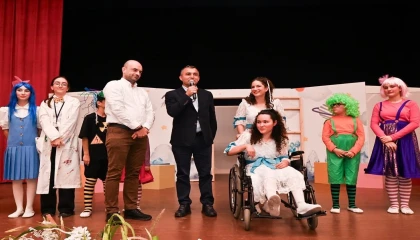 Manavgat Kent Tiyatrosuna çifte ödül