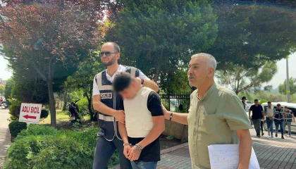 Maske takıp sokakta cinayet işleyen şüpheliler yakalandı